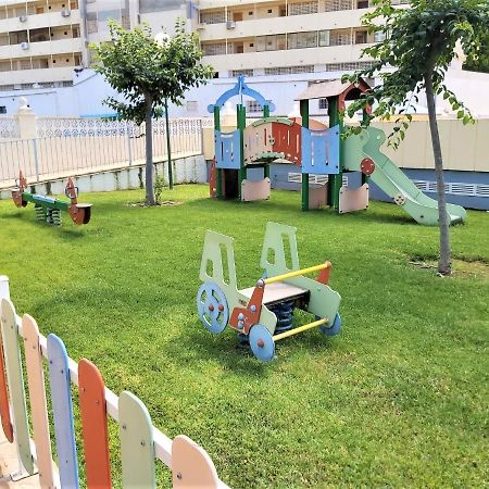 Gemelos 22-1-6 Benidorm Kültér fotó